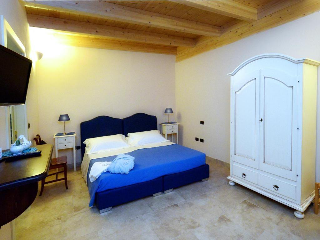 Tenuta Monaci La Murra Carmiano  Oda fotoğraf